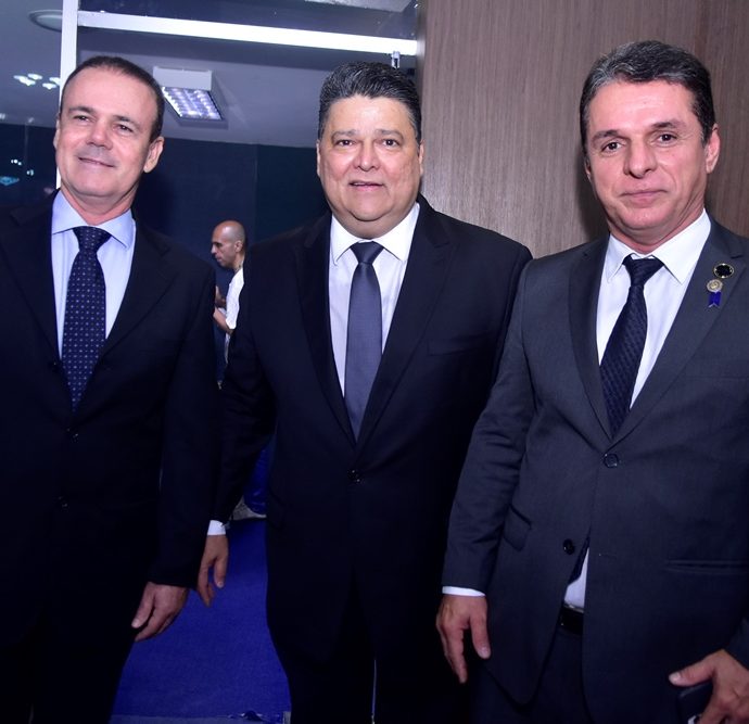 Claudio Studart, Colombo Cialdini, Muriro Santa Cruz