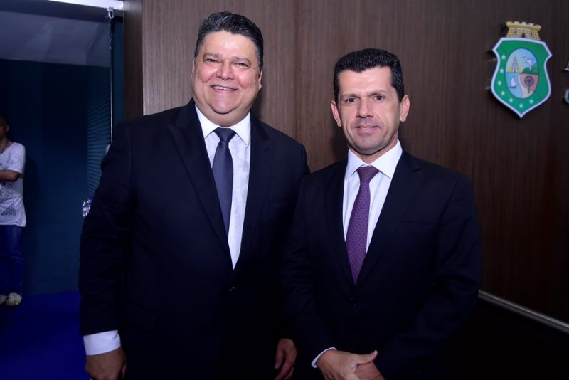 Honraria - Assembleia Legislativa concede Título de Cidadão Cearense a Colombo Cialdini