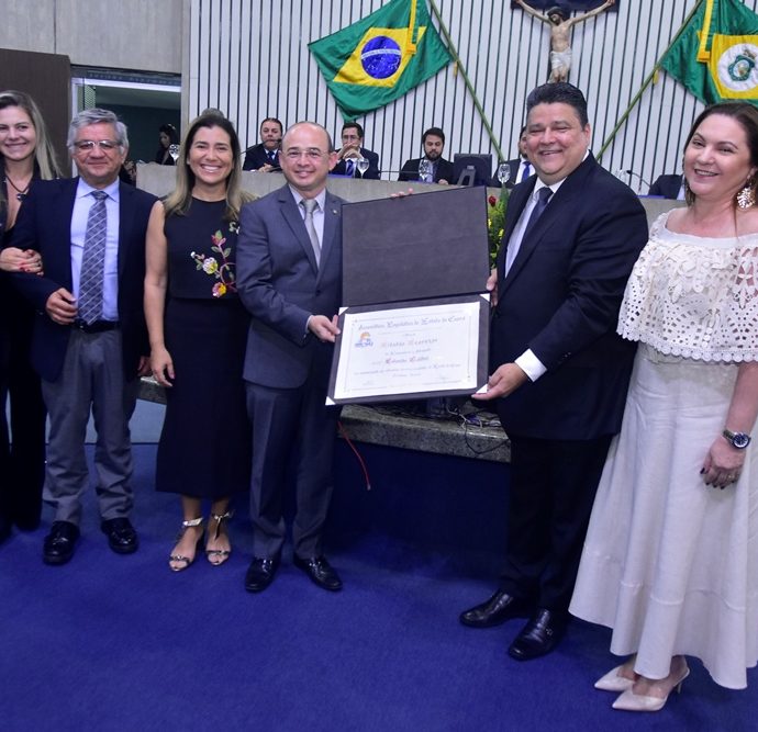 Colombo Cialdini Recebe, Titulo De Cidadão Cearense. 