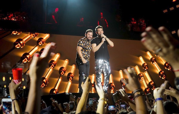 Gustavo Mioto recebe grandes nomes da música para gravação de DVD em Fortaleza