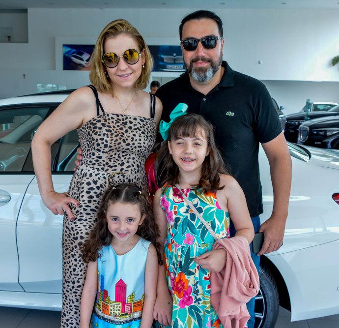 Erica, Enoque, Valentina E Guilhermina Salvador