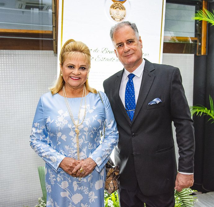 Excelsa E Arthur Costa Lima