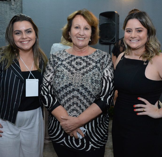 Karla Rodrigues, Anette De Castro E Renata Benevides