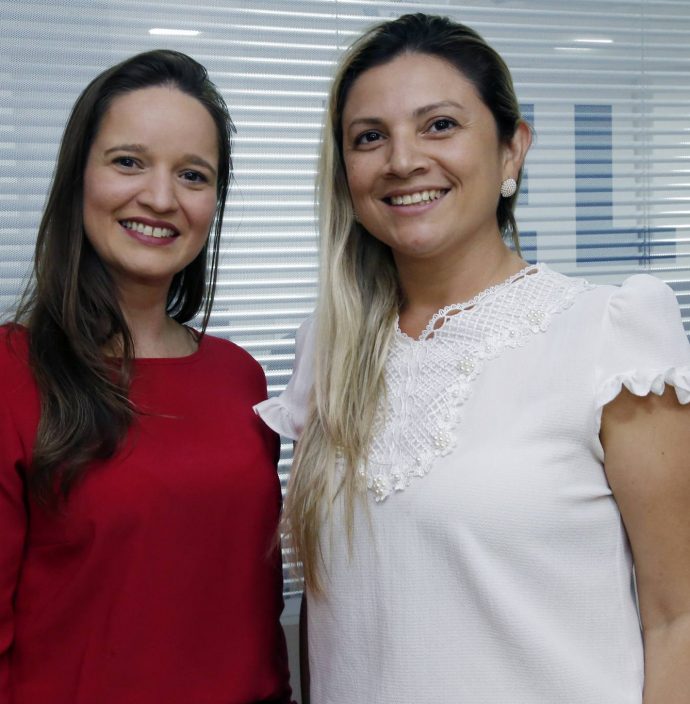 Leiciane Lobo E Gliciane Araujo