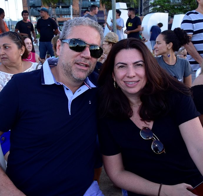 Marcos E Monaliza Cirilo