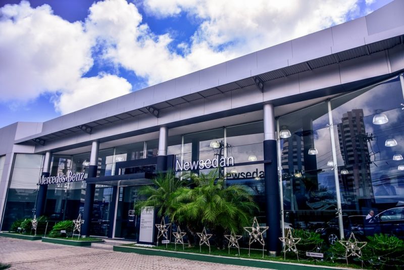 Mercedes Sense - Os amantes de carrões e velocidade deram um rasante na Newsedan