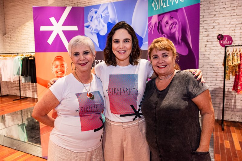 Vendedores por um dia - Embaixadores do Estrelário marcam presença na loja da Edisca para dia de vendas