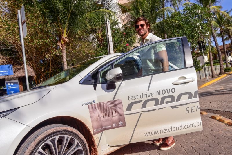 HS na areia - Sunset no Beach Park marca o lançamento da nova coleção da Homem do Sapato