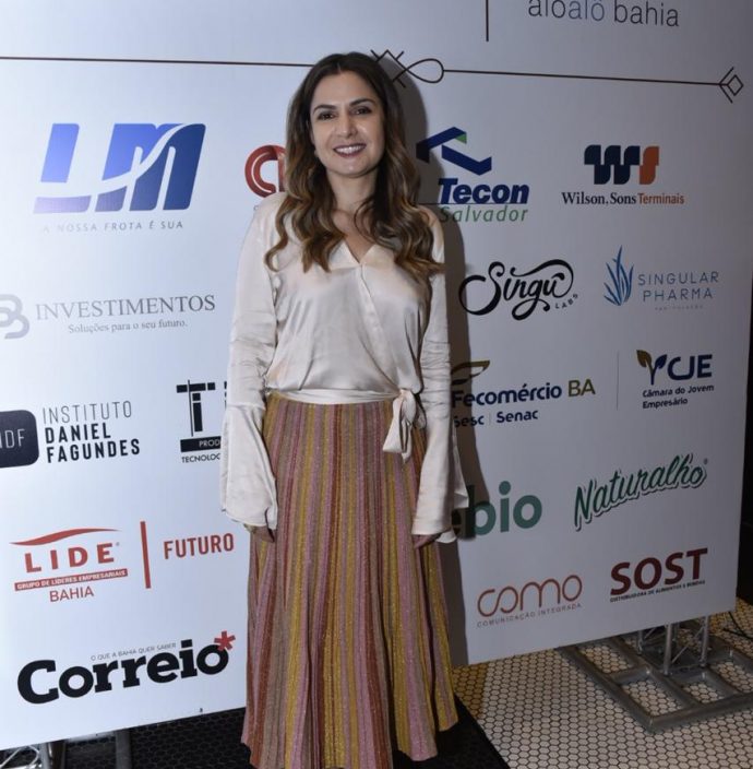 Renata De Magalhães Correia