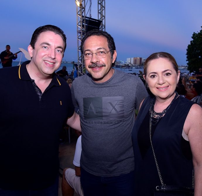 Rodrigo Pereira, Tadeu Oliveira, Rosangela Oliveira