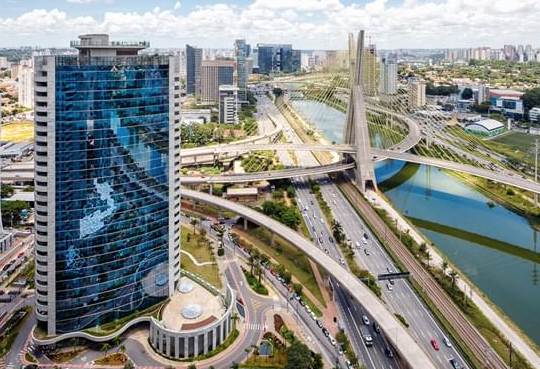 Blue Macaw entra na briga pela aquisição do TBOF11, dono do edifício Tower Bridge Corporate