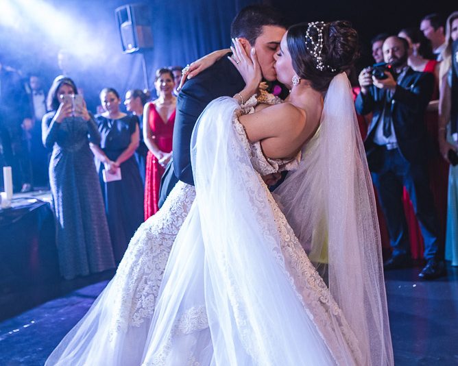 The Big Wedding - Ideal Clube serve de cenário do belíssimo casamento de Nicole Vasconcelos e Pedro Paulo Carapeba