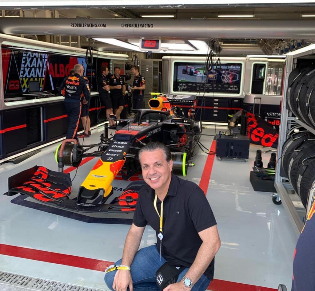 Léo Dall’Olio marca presença no GP do Brasil de Fórmula 1