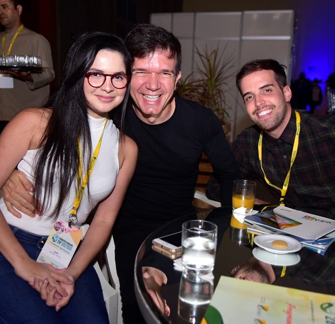 Alice Becco, Waldoys, Fabricio Fidalgo