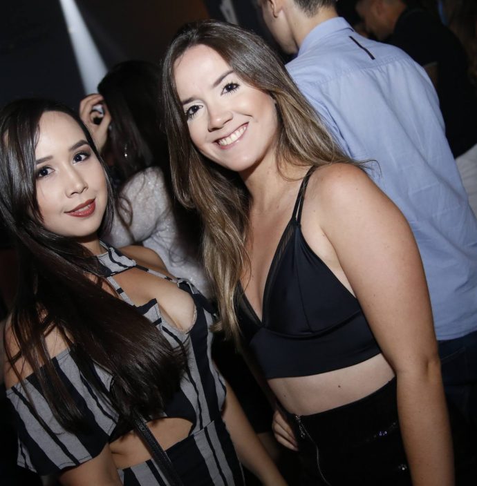 Amanda Costa E Larisse Bezerra