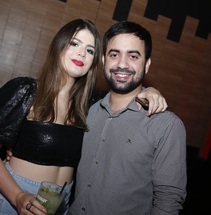 Ana Julia Sampaio E Raul Ponte