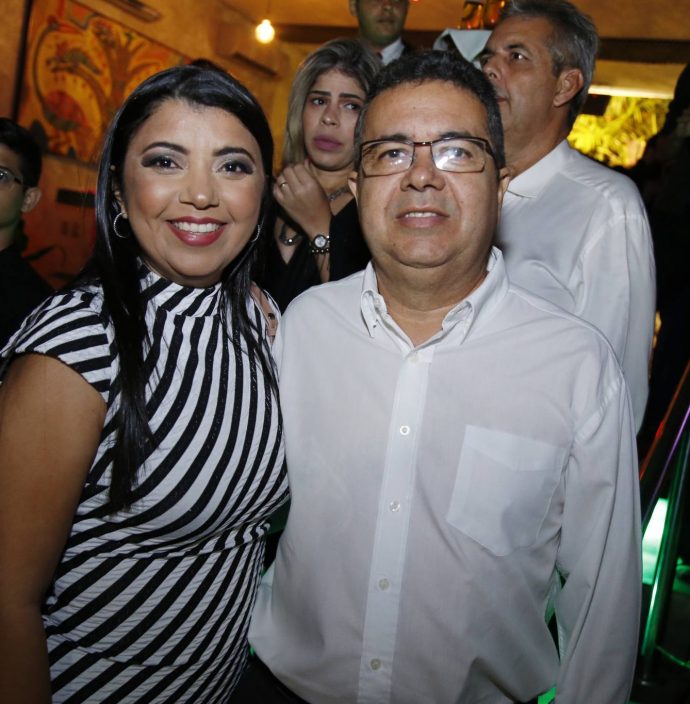 Andreia Oliveira E Stenio Teixeira