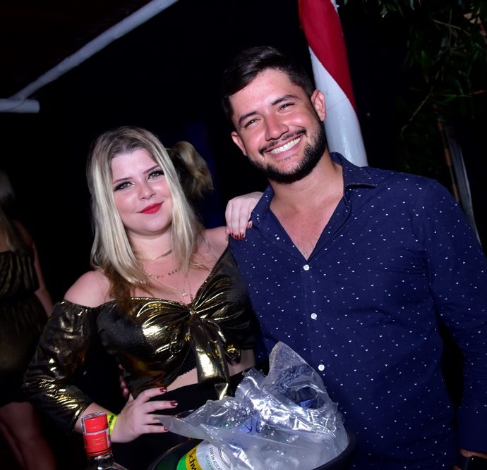 Andreza Cacau E Giovane Masullo 