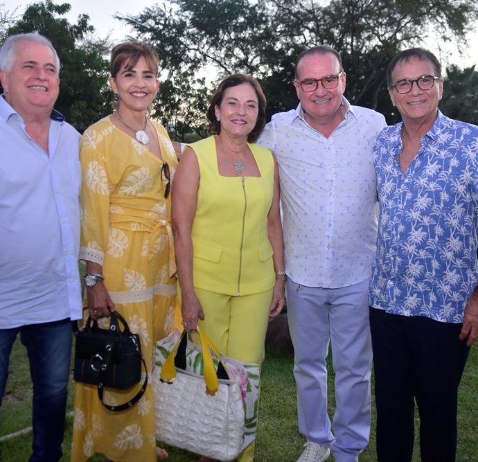 Antunes E Márcia Mota, Ana Maria Studart, Chiquinho Feitosa E Beto Studart