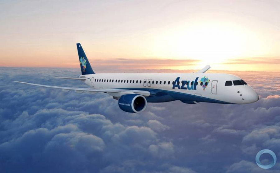 Parceria entre Azul e Ambev vai distribuir ‘Legítima’ em 64 voos