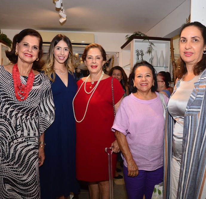 Beta Fiuza, Carolina Philomeno, Tida Leal, Osmarina Teixeira E Veronica Gentil