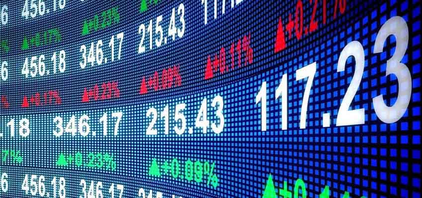Bolsa renova máxima histórica