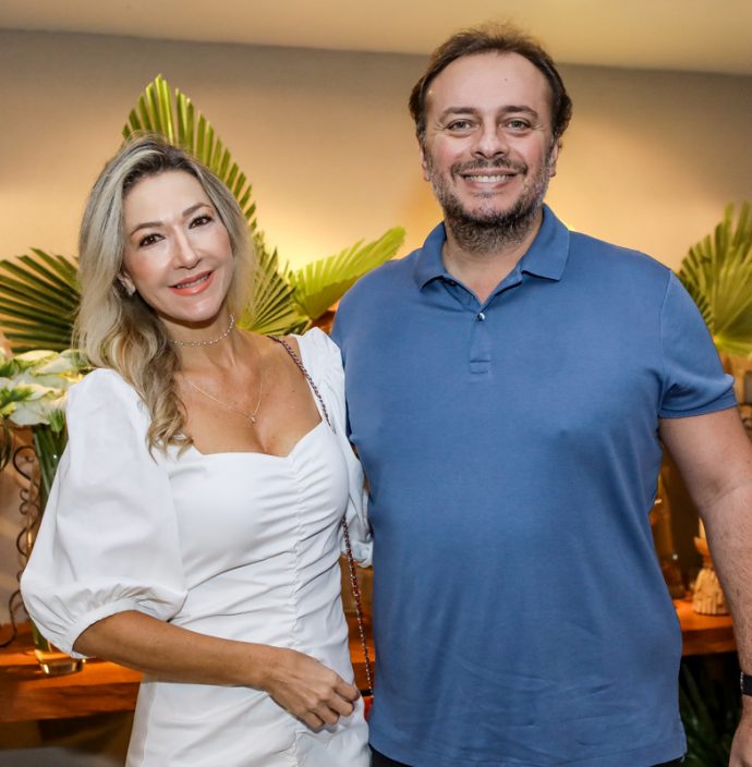 Carmen Rangel E Adriano Nogueira