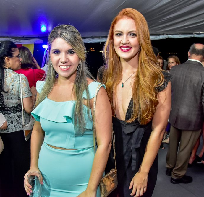 Carol De Aguiar E Ana Larissa Bessa
