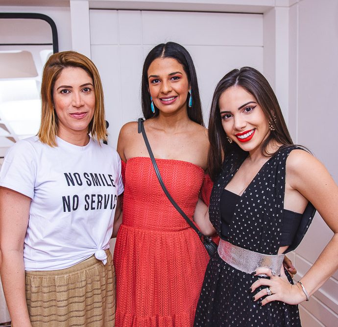 Carol Mendonca, Tati Mendes E Nicole Vasconcelos