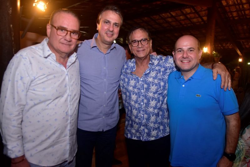 Confra Natalina - Lucinha e Chiquinho Feitosa recebem amigos em badalada confraternização na Fazenda Boisa