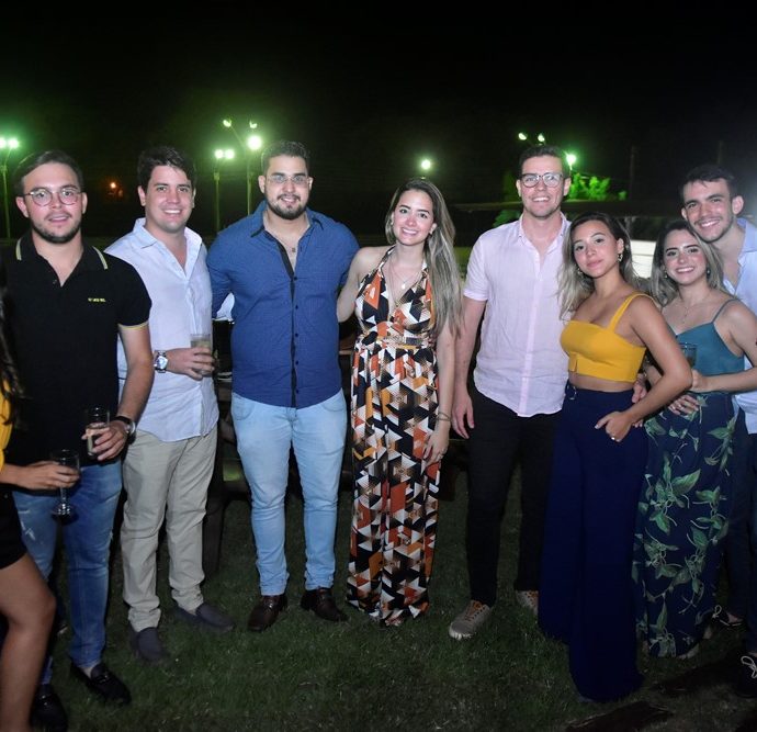 Chiquinho Feitosa Recebe Amigos Na Fazenda Boisa 