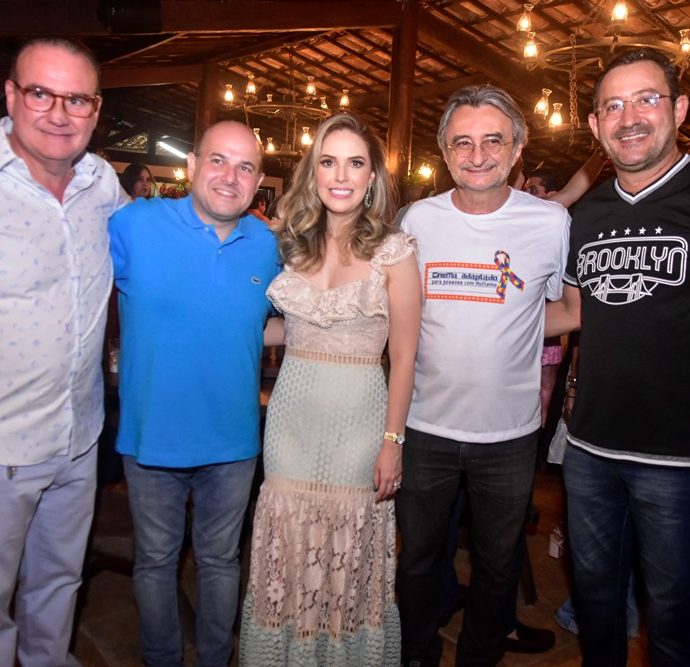 Chiquinho Feitosa, Roberto Claúdio, Lucinha Feitosa, Acilon Gonçalves E Paulo César Feitosa
