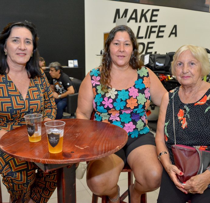 Ciomara Fante, Isabel Fernandes E Nicoleta Emutzerg