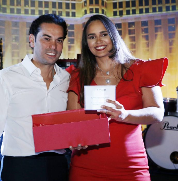 Claudio Vale E Cybelle Albuquerque