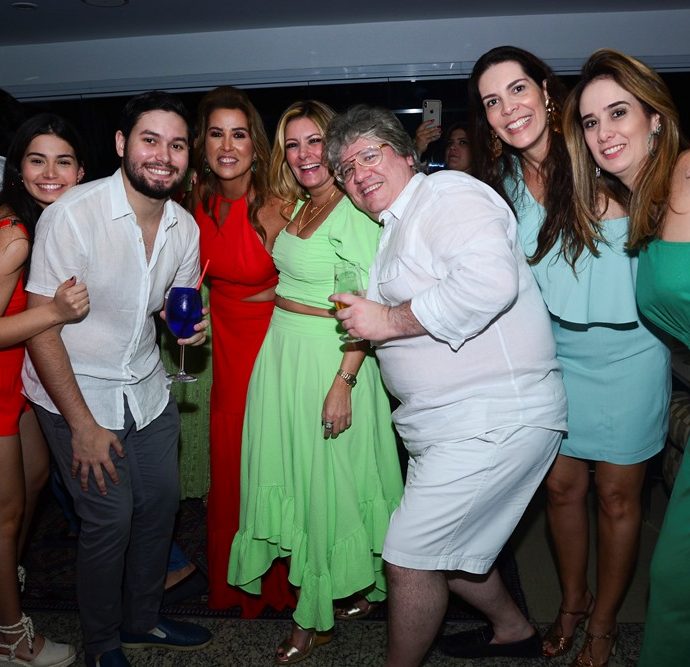 Confraternização Natalina Na Casa De Ana Vladia Sales 