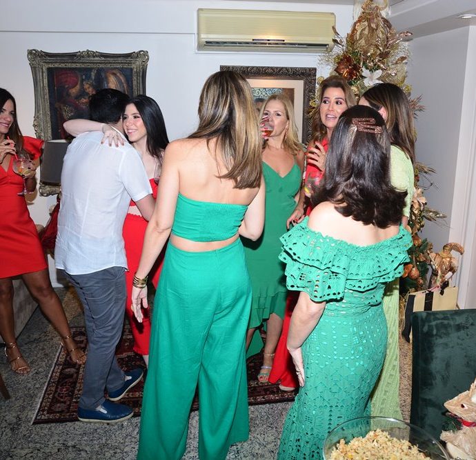 Confraternização Natalina Na Casa De Ana Vladia Sales 