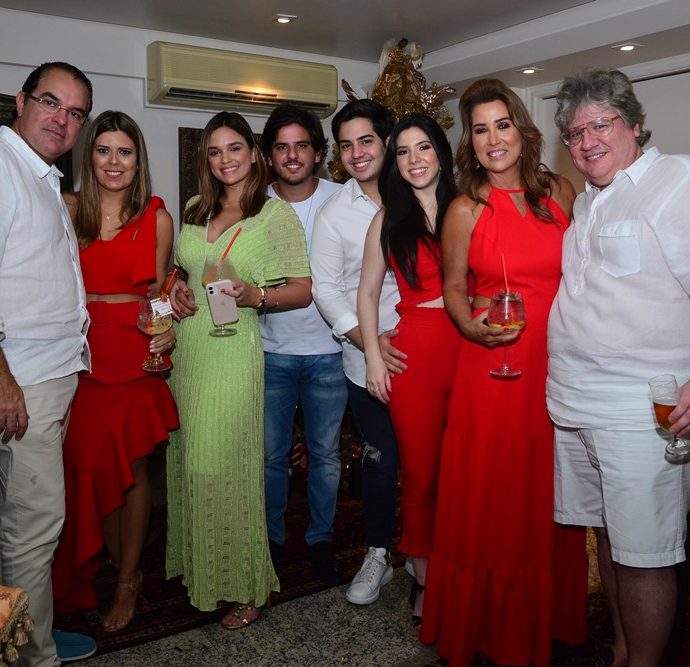 Confraternização Natalina Na Casa De Ana Vladia Sales 