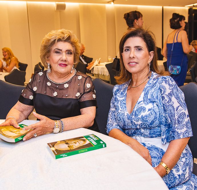 Consuelo E Regina Dias Branco