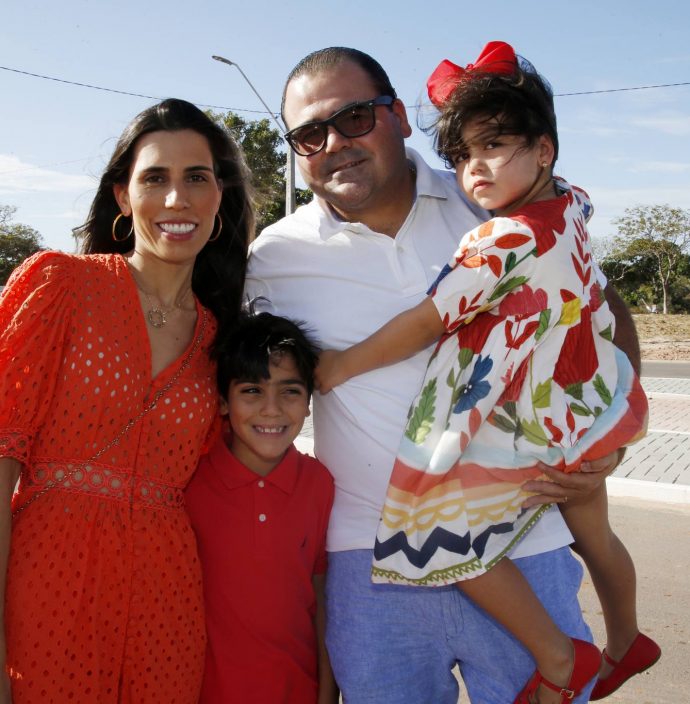 Daniela, Danilo, Luciano E Lara Cavalcante