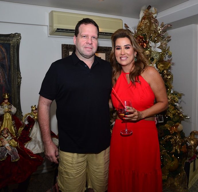 Edson Ventura Filho E Ana Vladia Sales