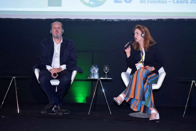 desenvolvimento - Segundo dia do Congresso Eventos Brasil debate aviação nacional e o impacto no setor de eventos