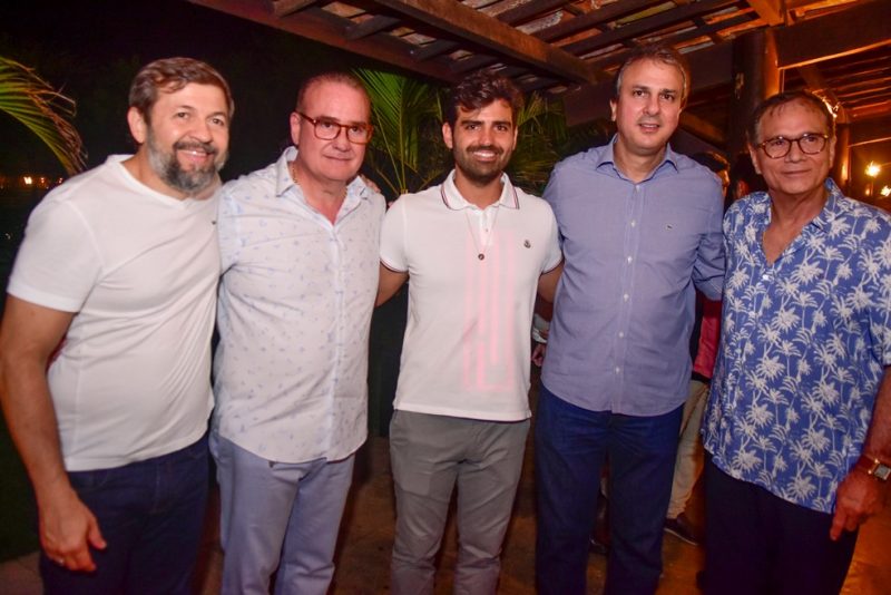 Confra Natalina - Lucinha e Chiquinho Feitosa recebem amigos em badalada confraternização na Fazenda Boisa