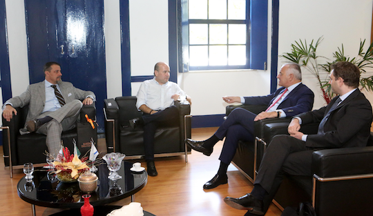 Roberto Cláudio recebe a visita do embaixador da Itália no Brasil