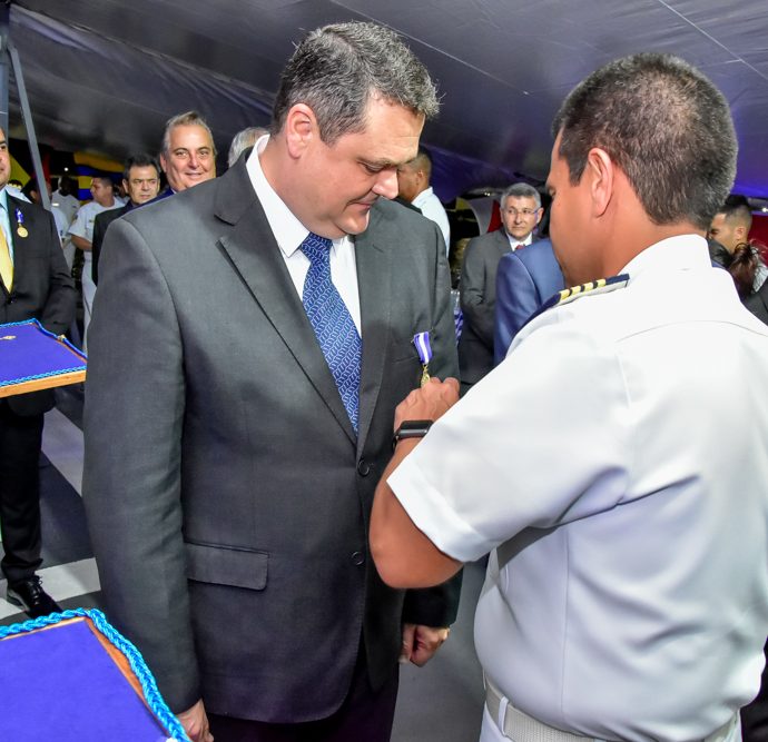 Entrega De Medalhas Da Marinha 