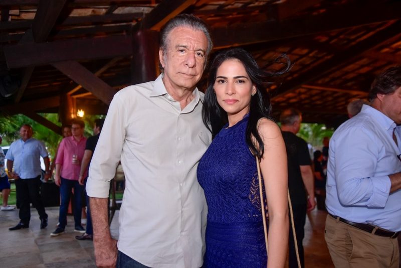 Confra Natalina - Lucinha e Chiquinho Feitosa recebem amigos em badalada confraternização na Fazenda Boisa