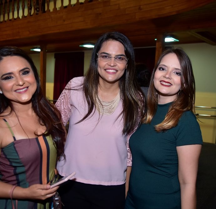 Fernanda Aires, Daniele Campos, Cristina Dutra