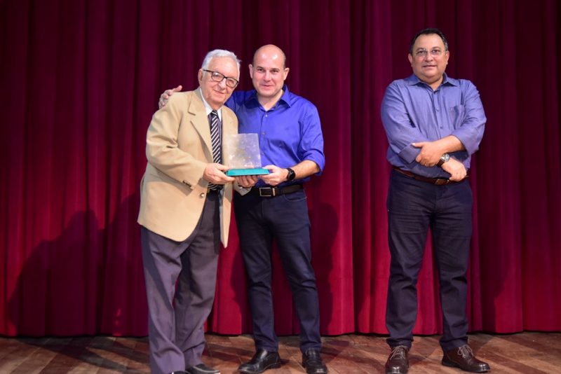 Reconhecimento - Prêmio Prefeitura de Fortaleza de Jornalismo é entregue no Teatro São José