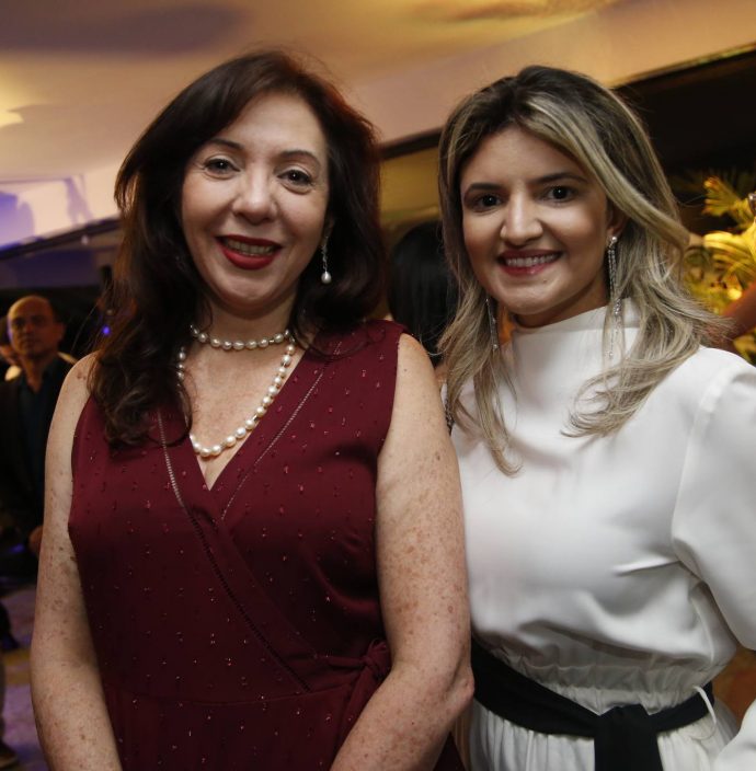 Gina Pompeu E Ticiana Rocha