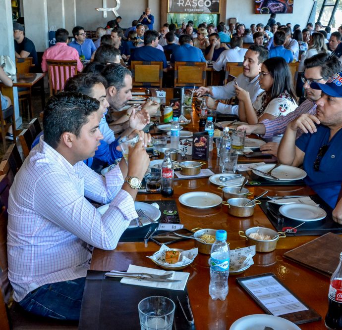 Grupo De Debate Político 