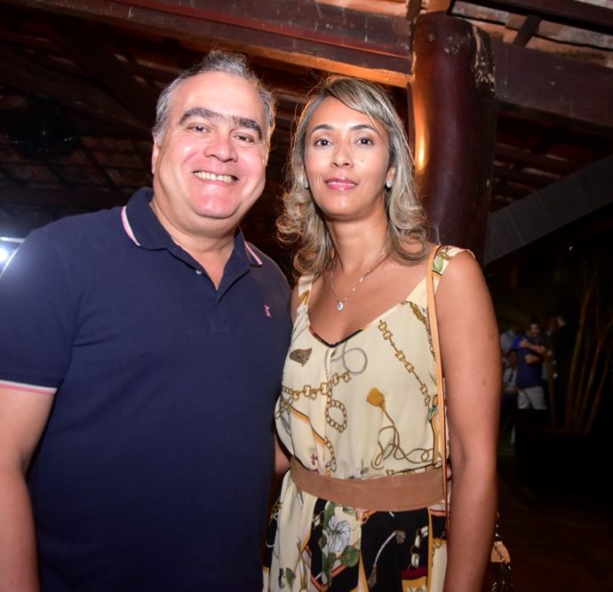 Hélio Parente E Andréia Oliveira
